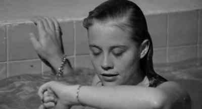 ♪ Rose, Rose, I love you ♪ - The Last Picture Show