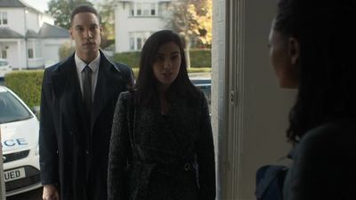 Roseanne Huntley, you're under arrest. - Line of Duty