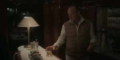 Roughing up the Russians
would've been good for everyone, - Zero Day