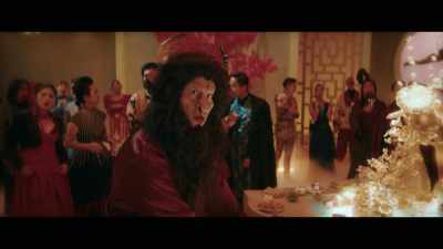 Round of applause for Queen Mother! - American Born Chinese