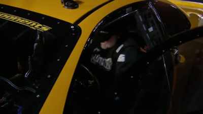 Round two, I draw Jerry with
the 55 Chevy, thing's bad ass. - Street Outlaws No Prep Kings Team Attack