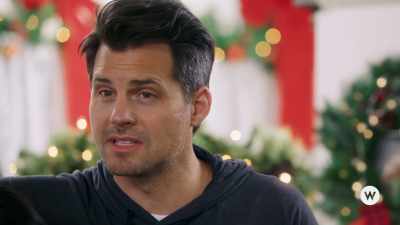 Round-up? Is that... Is
that... Is that difficult? - We Wish You a Married Christmas