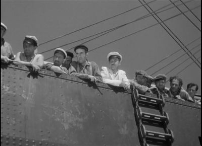 Row you blasted bourgeois You got a nice day for it - Son of Kong