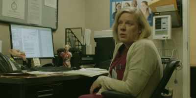 - Roxanne, who...
- I can find someone else. - Pearson