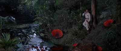 Roxton! Roxton!
I found her! - The Lost World