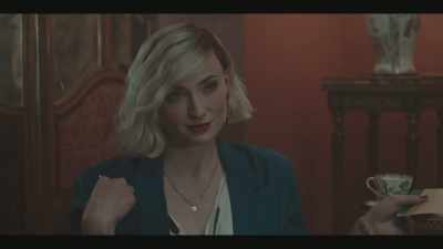 Roxy. Call me Rox. - Joan