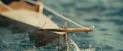 ROYAL: And here they come. - The Boys in the Boat