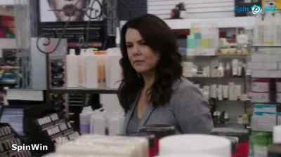 Ruby, did you
want to buy a lip gloss? - Parenthood