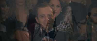 ♪ Ruby suns ♪ - Halston