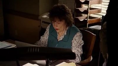 - Ruby.
- Yeah, state police. - Longmire
