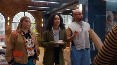 - Rude. - You and your two friends, hi. - The Z-Suite