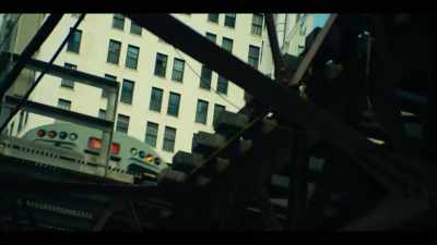 -(rumbling)
-(indistinct singing) - The Bear
