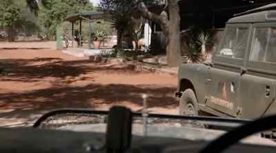 (RUMBLING) - Tremors 5: Bloodlines
