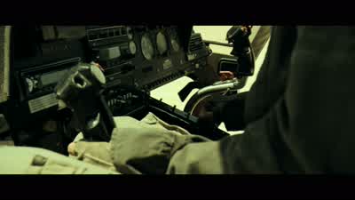 -Run! Run! Hurry up! -Okay. Go! Go! Go! Take him! - Resident Evil: Extinction