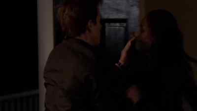Run to the street.
Don't stop. - The Following