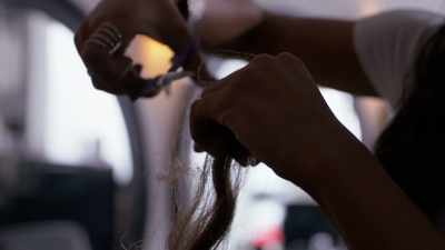 - ♪ Runway ready like whoa ♪
- ♪ Hair ♪ - Life-Size 2