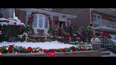 -[Rush] Oh, babies!
-[sleigh bells jingle] - Holiday Rush