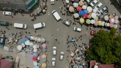 Rushkoff: There should be
a place for humans, - A Brief History of the Future