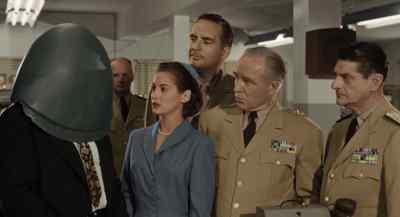 RUSS:
lt makes me Superman,
for one thing. - Earth vs  the Flying Saucers