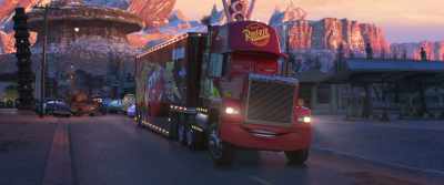 Rusteze racing center, here we come - Cars 3