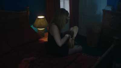 [Rustling] - The Little Drummer Girl