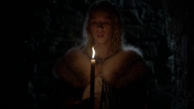 (rustling) - Reign