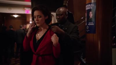 Ruvé: Listen to me
very carefully. - Arrow