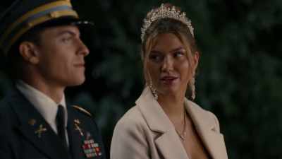 (Ryan chuckles) - Private Princess Christmas