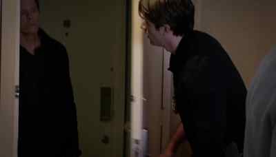 Ryan Hardy?
I'm Marshal Ferguson. - The Following