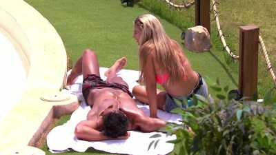 ‐RYKARD: Do they?
‐RACHEL: Yeah. - Love Island