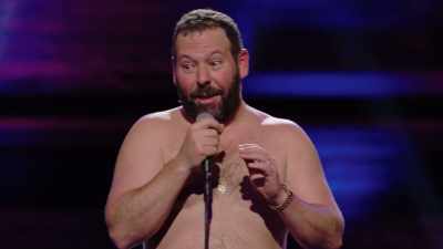 Sır zamanı: Çantamda hep dört tane
saklarım. - Bert Kreischer: Secret Time