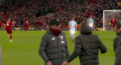 Sadio Mane on hand - The End of the Storm