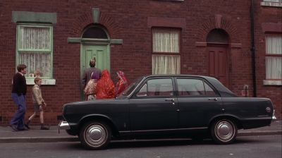 Salaam alacum Earnest - East Is East