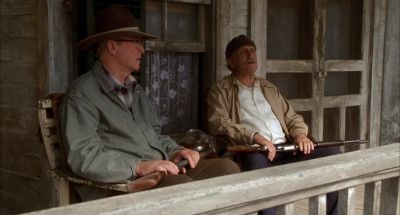 Salesmen ought to be here in two three hours - Secondhand Lions