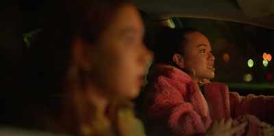 Sally doesn't drive. - Fakes