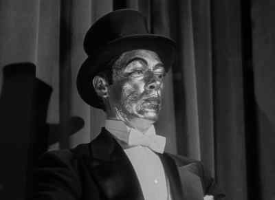 [Sally] Gregg. Gregg, listen to me. - City That Never Sleeps