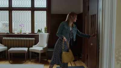 [Sally]
I don't know why I thought - Aurora Teagarden Mysteries: Something New