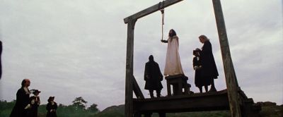 SALLY ls that why they wanted to hang her Because she was a witch - Practical Magic