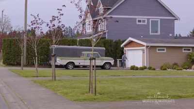 - Sally told me that
Harley lives here - The Julius House: An Aurora Teagarden Mystery