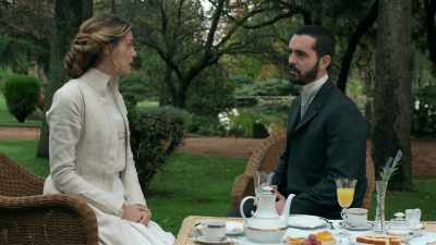 Salud.
[ Door closes ] - Grand Hotel