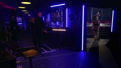 Salut. Bonsoir à tous. - Backstage with Katherine Ryan