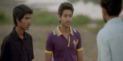Salya, you work
in a garage, right? - Sairat