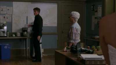 Sam:
And this Alahmbek
clearly suspects - Carter
