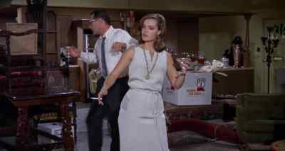 Sam, aren't you supposed to dance
beside me? - Good Neighbor Sam