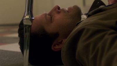 - Sam.
- Cass? - Supernatural