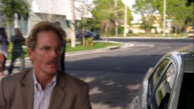 Sam, I got here
two minutes ago
and it was too late. - Burn Notice