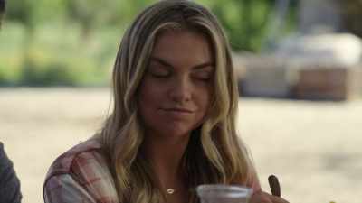 - [Sam] I think it's
mostly an issue - Chaos on the Farm