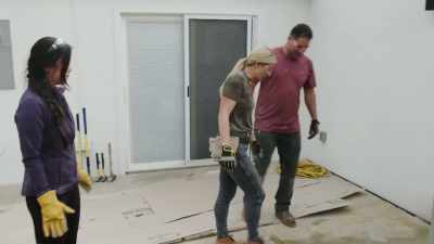 - [Sam laughs]
- [Jasmine] ...we should - Help! I Wrecked My House