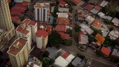 [ Sam ]
Mike, look. - Burn Notice