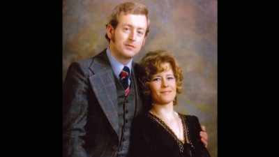 [Sam] My mother, she was quite
an introverted person. - When Missing Turns to Murder